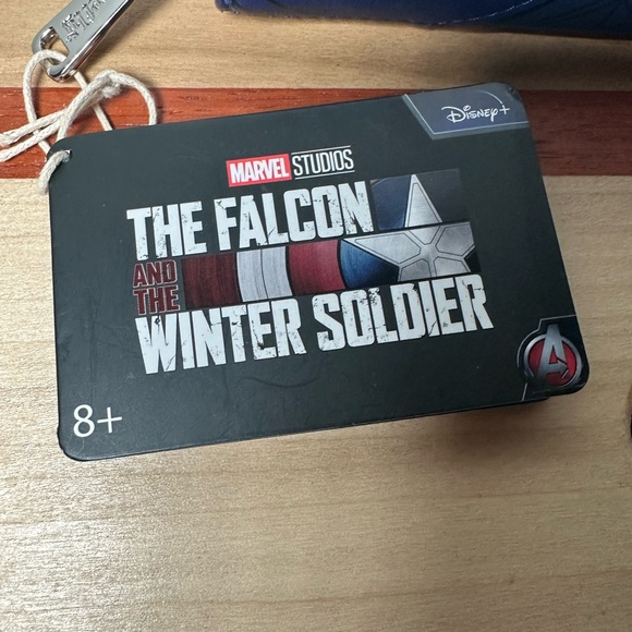 Avengers- The Falcon and the Winter Soldier- Loungefly Wallet - Picture 4 of 6